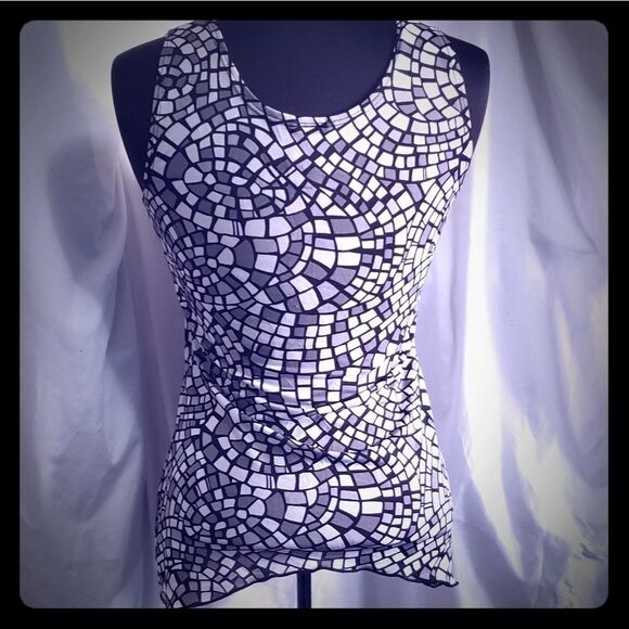 5/$25 Suzie in the City Sleeveless Blouse sz small - Picture 2 of 3